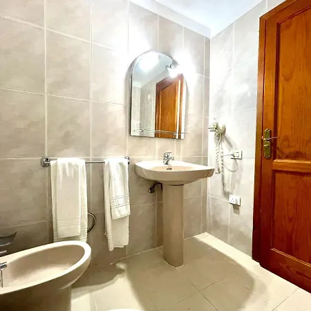Modern Apartment, Wifi, Pool, Beach, Tenerife South Lägenhet Costa Adeje (Tenerife)
