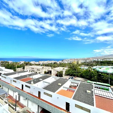 Modern Apartment, Wifi, Pool, Beach, Tenerife South شقة